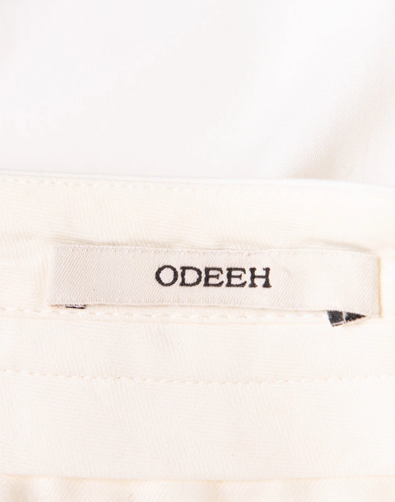 ODEEH Cropped Trousers — W36 — High Waist • Pleated Front • Turn-Up Cuffs